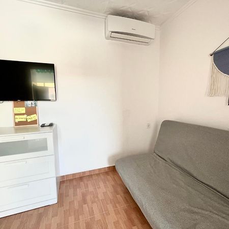 Appartamento Aloha Apartamento Valenza Esterno foto